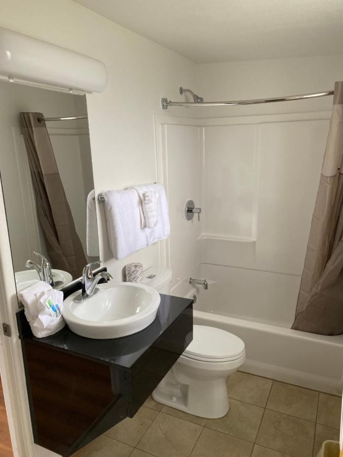 Othello Inn And Suites Bagian luar foto